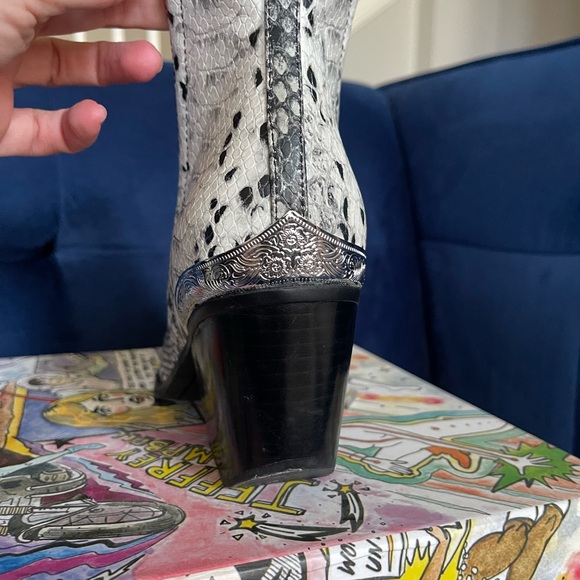 Jeffrey Campbell Cromwell snakeskin boot - Picture 8 of 12
